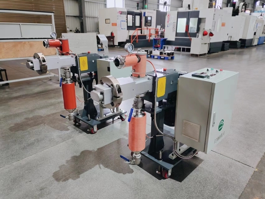 ความจุ 5.5KW 600rpm ทองเหลืองเหล็กสแตนเลส บาร์เรลด้านอาหารสําหรับ Twin Screw Extruders