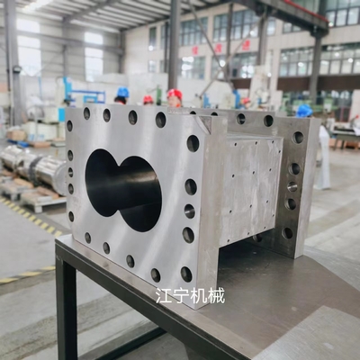 บาร์เรลสกรูสําหรับ Maris 219 Twin Screw Extruder ในโรงงานปิโตรเคมี