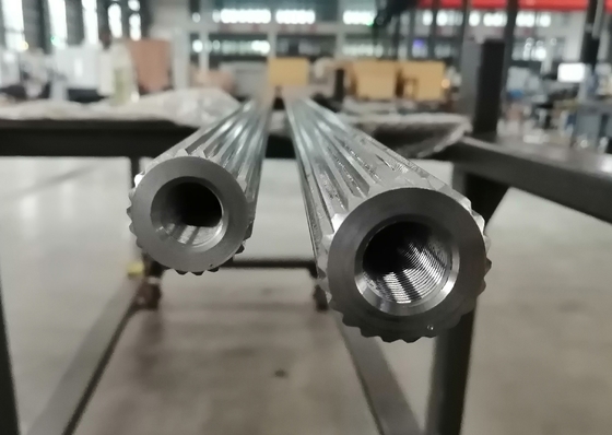 ปิโตรเคมีแรงบิดสูงรีดเย็นสกรูคู่เพลา Extruder เยอรมนี 70 สะโพก