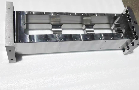 Andritz And BüHler Co เครื่องหมุนกระบอก extruder twin screw สําหรับอุตสาหกรรมปิโตรเคมี